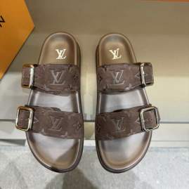 Picture of Louis Vuitton Slippers _SKULVsz38-45mnq0210695